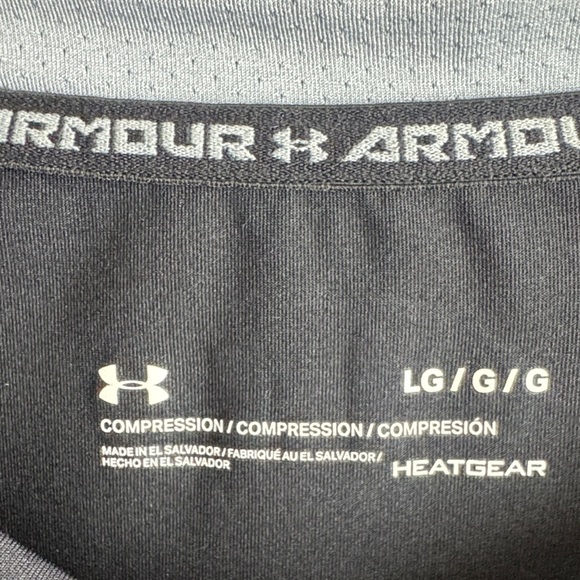 Under Armour Boys Black and Gray Long Sleeve Tee - Picture 2 of 4